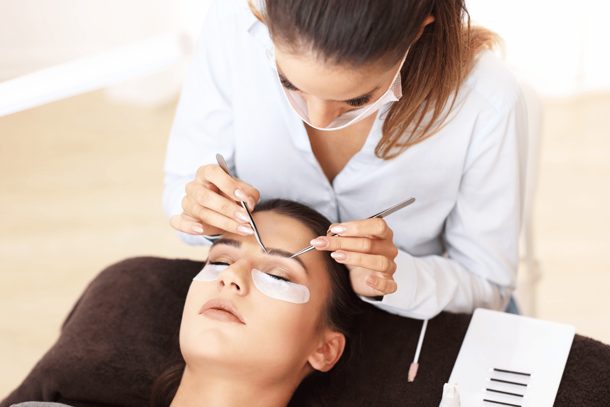 Enhance Your Look at the Best Eyelash Salon in Springfield, OR